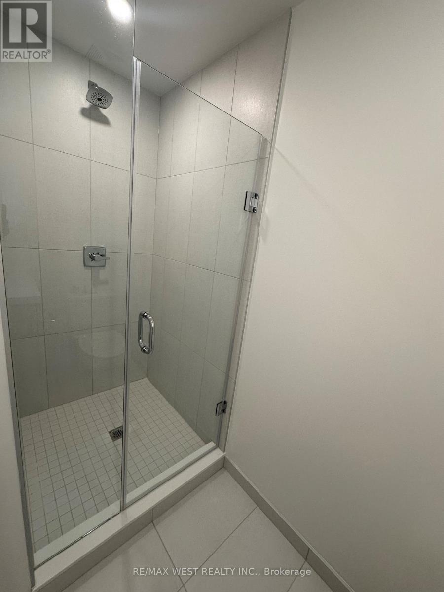 602 - 60 Central Park Roadway, Toronto, Ontario  M9A 0E6 - Photo 15 - W12508480