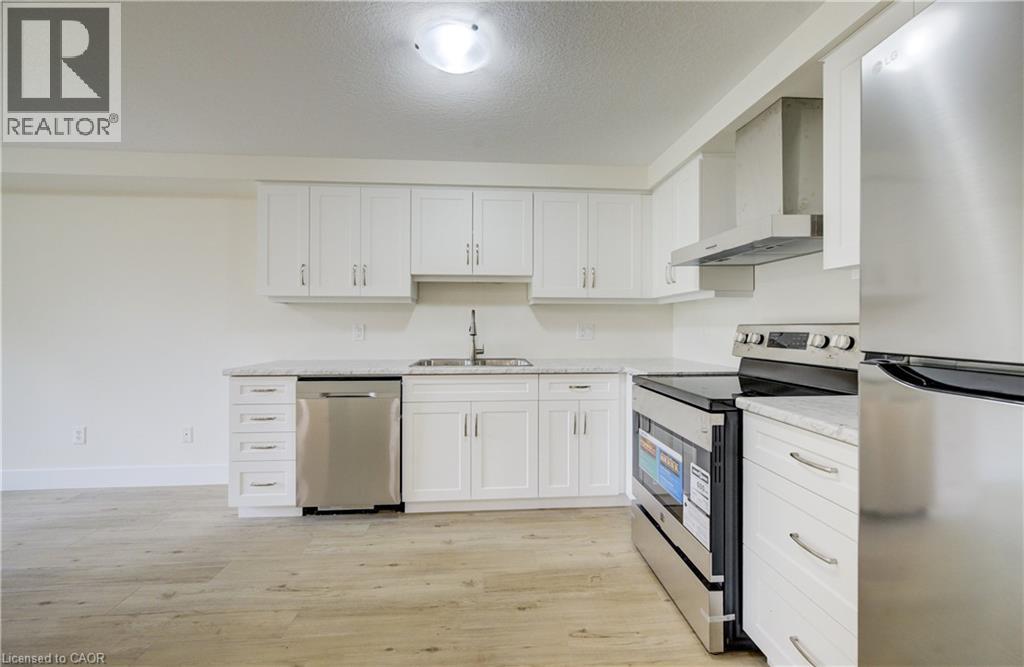 624 Wild Ginger Avenue, Waterloo, Ontario  N2V 2S9 - Photo 10 - 40785306