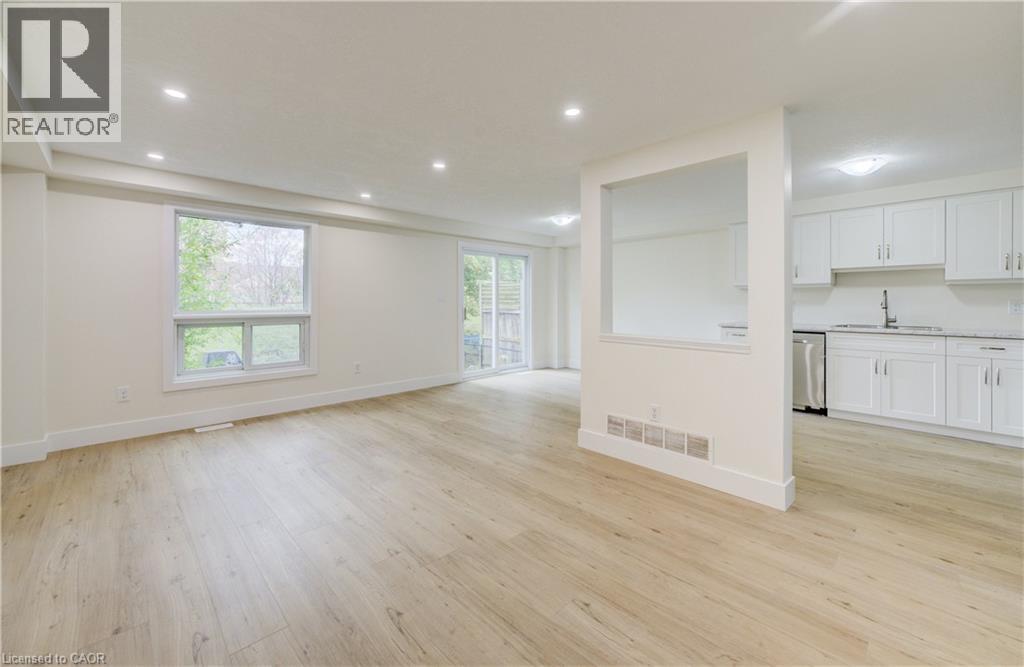 624 Wild Ginger Avenue, Waterloo, Ontario  N2V 2S9 - Photo 8 - 40785306