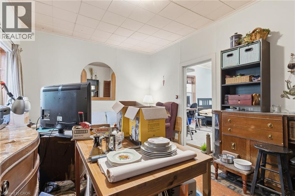 30 Chatham Street, Hamilton, Ontario L8P 2B4 - Photo 12 - 40784750