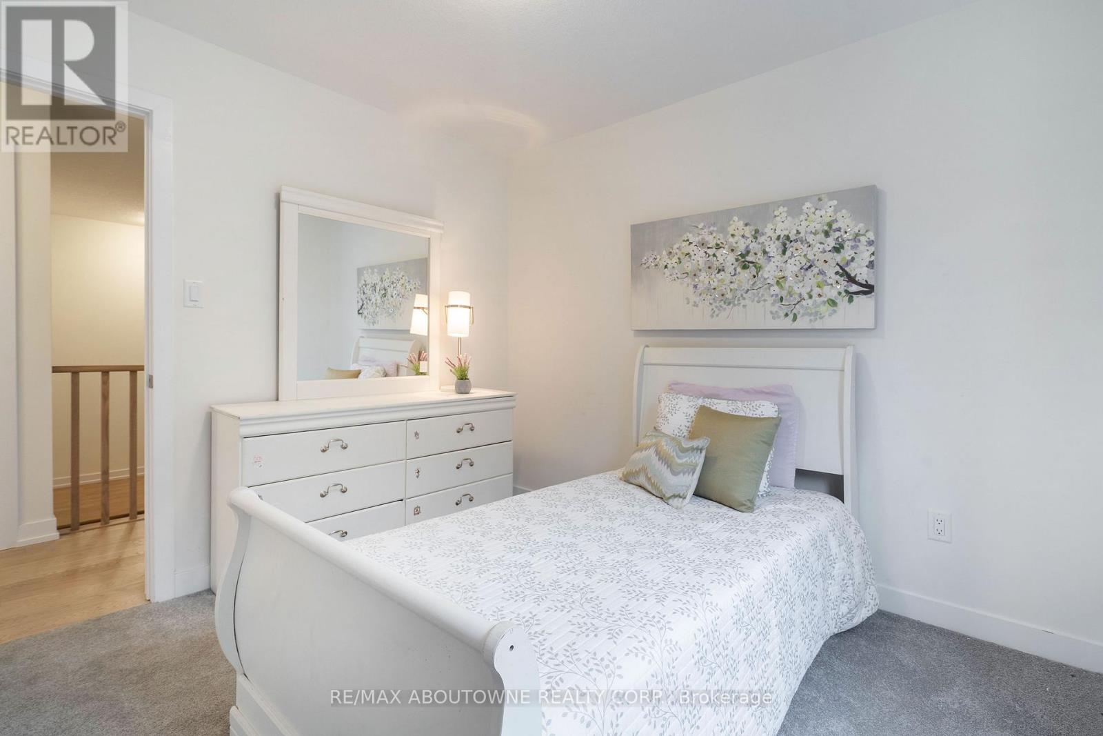 57 Monteith Drive, Brantford, Ontario  N3T 0W6 - Photo 25 - X12508180