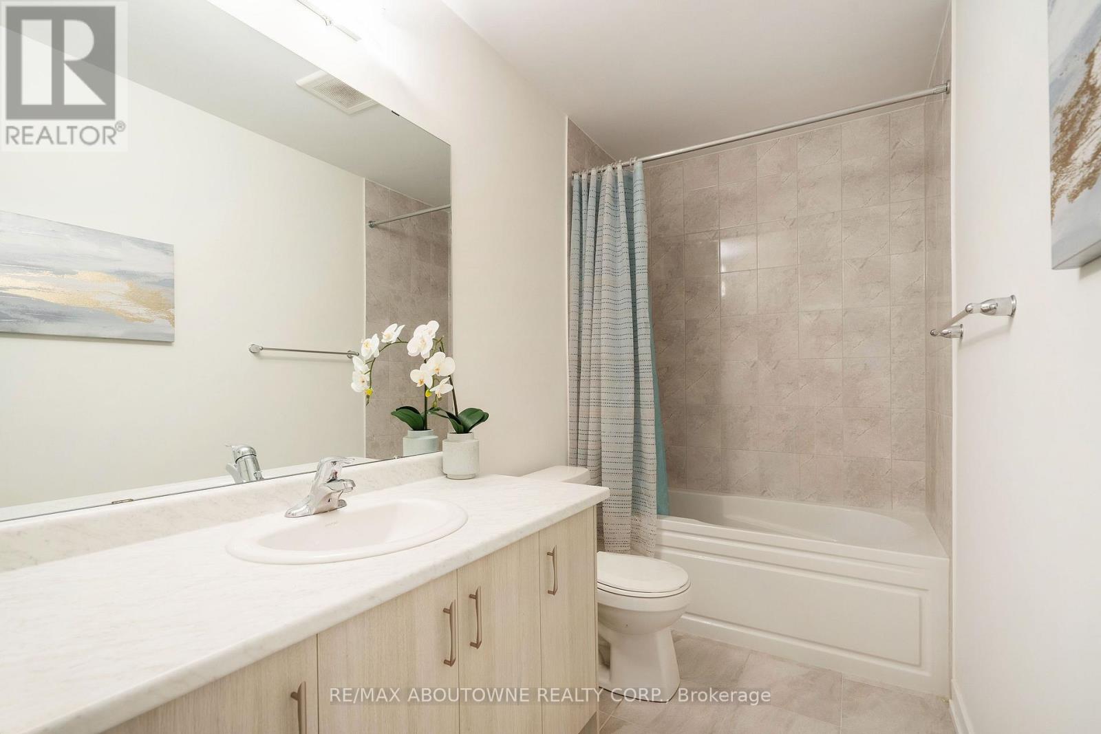 57 Monteith Drive, Brantford, Ontario  N3T 0W6 - Photo 26 - X12508180