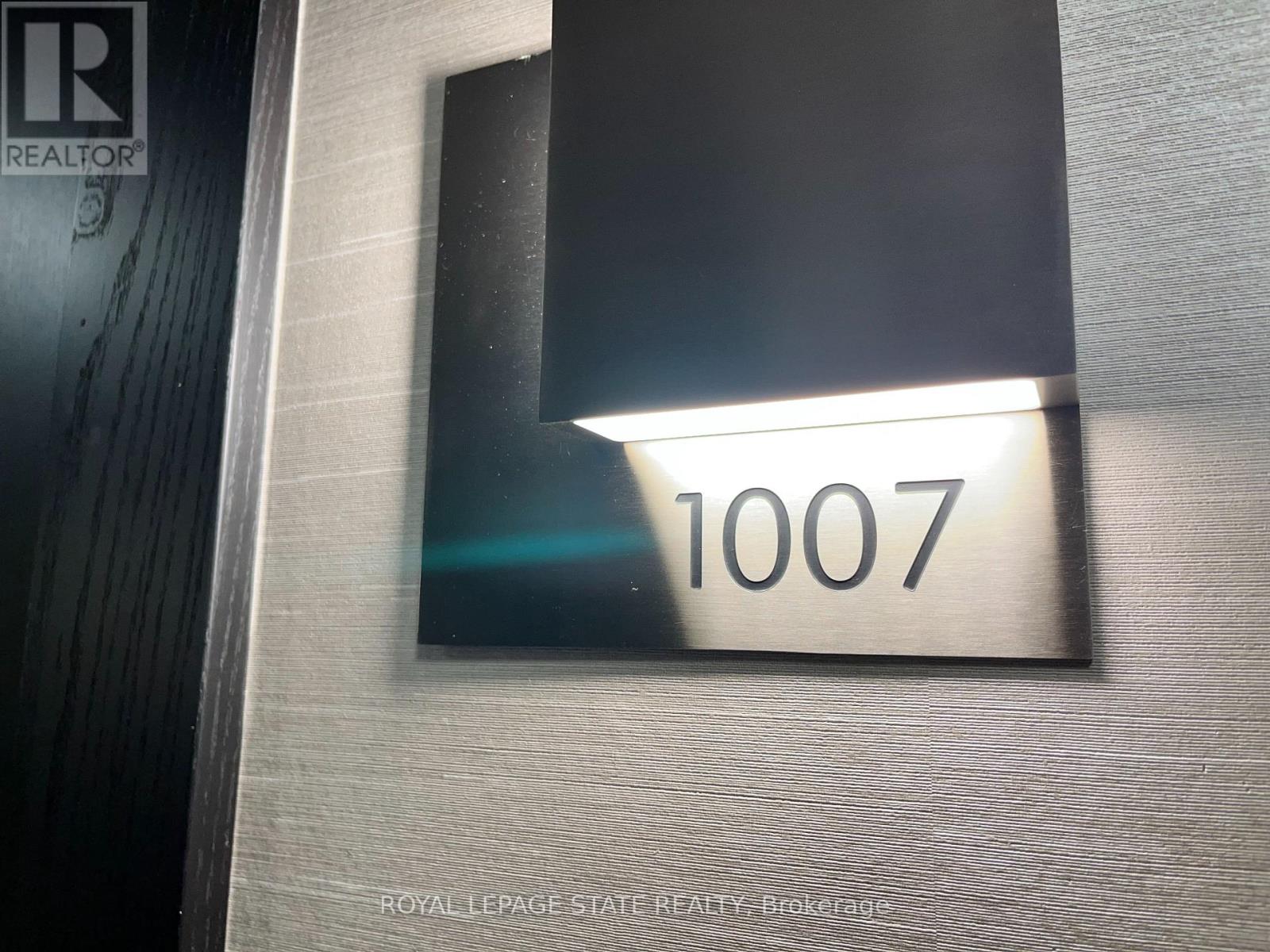 1007 - 385 Winston Road, Grimsby, Ontario L3M 0J3 - Photo 5 - X12508226