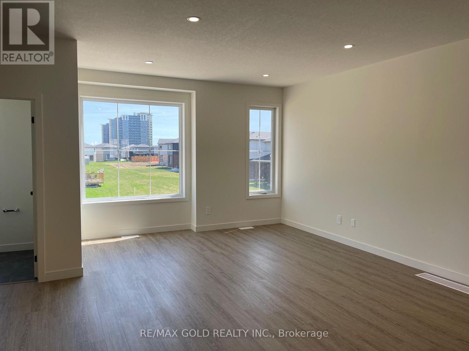 8 - 1781 Henrica Avenue, London North, Ontario  N6G 0Y2 - Photo 6 - X12508268