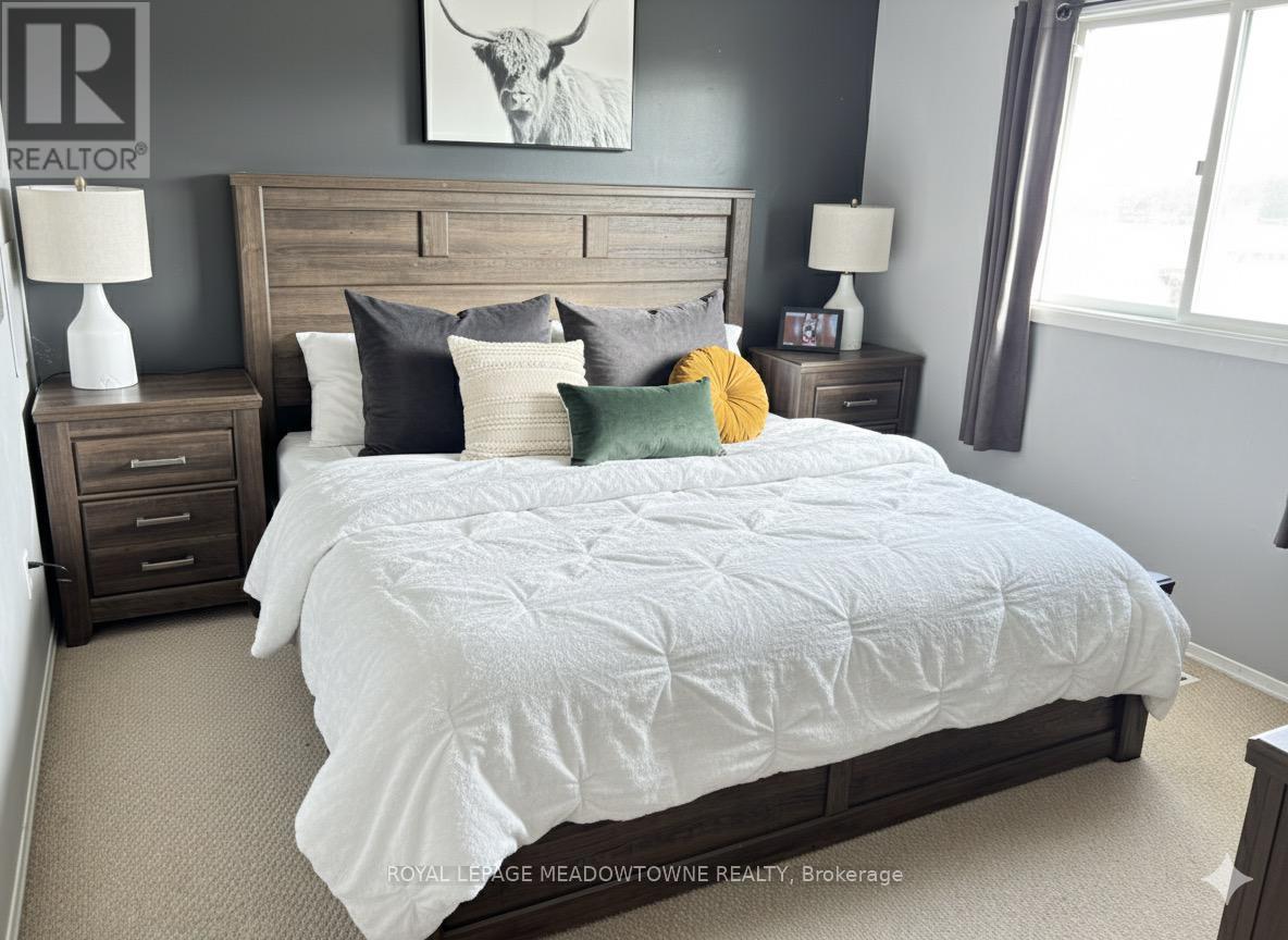 10 - 648 Doon Village Road, Kitchener, Ontario N2P 1A2 - Photo 15 - X12508274