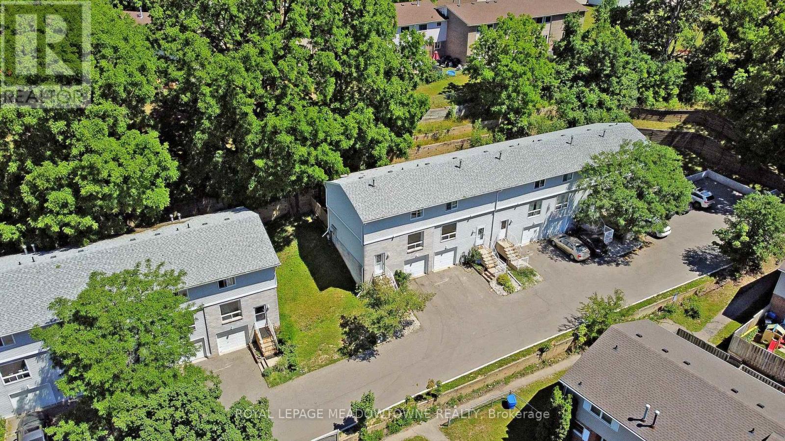 10 - 648 Doon Village Road, Kitchener, Ontario N2P 1A2 - Photo 30 - X12508274