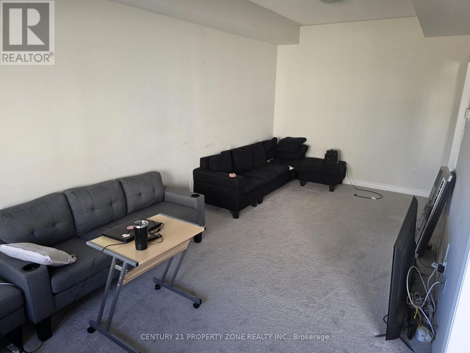 36 Bruton Street, Thorold, Ontario  L2V 0J6 - Photo 6 - X12508280