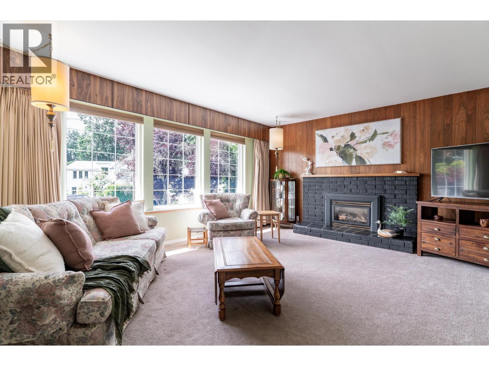 5451 7b Avenue, Delta, British Columbia V4M 1S7 - Photo 3 - R3063385