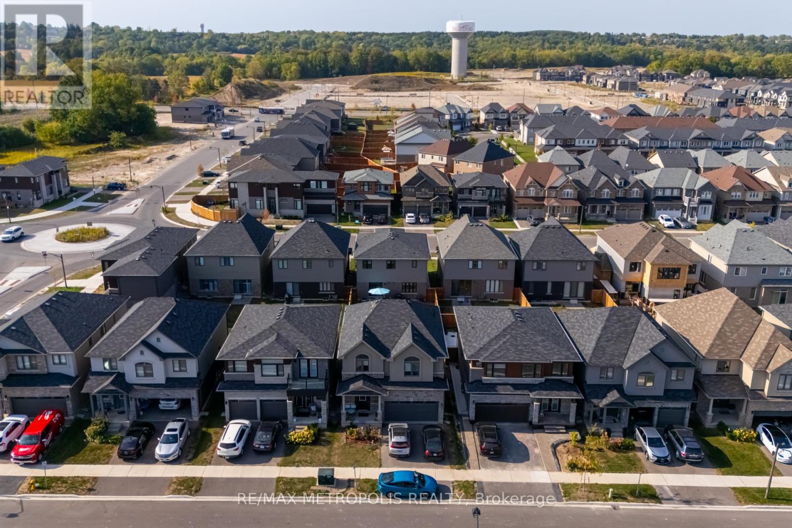 177 Longboat Run W, Brantford, Ontario  N3T 0T1 - Photo 41 - X12508384