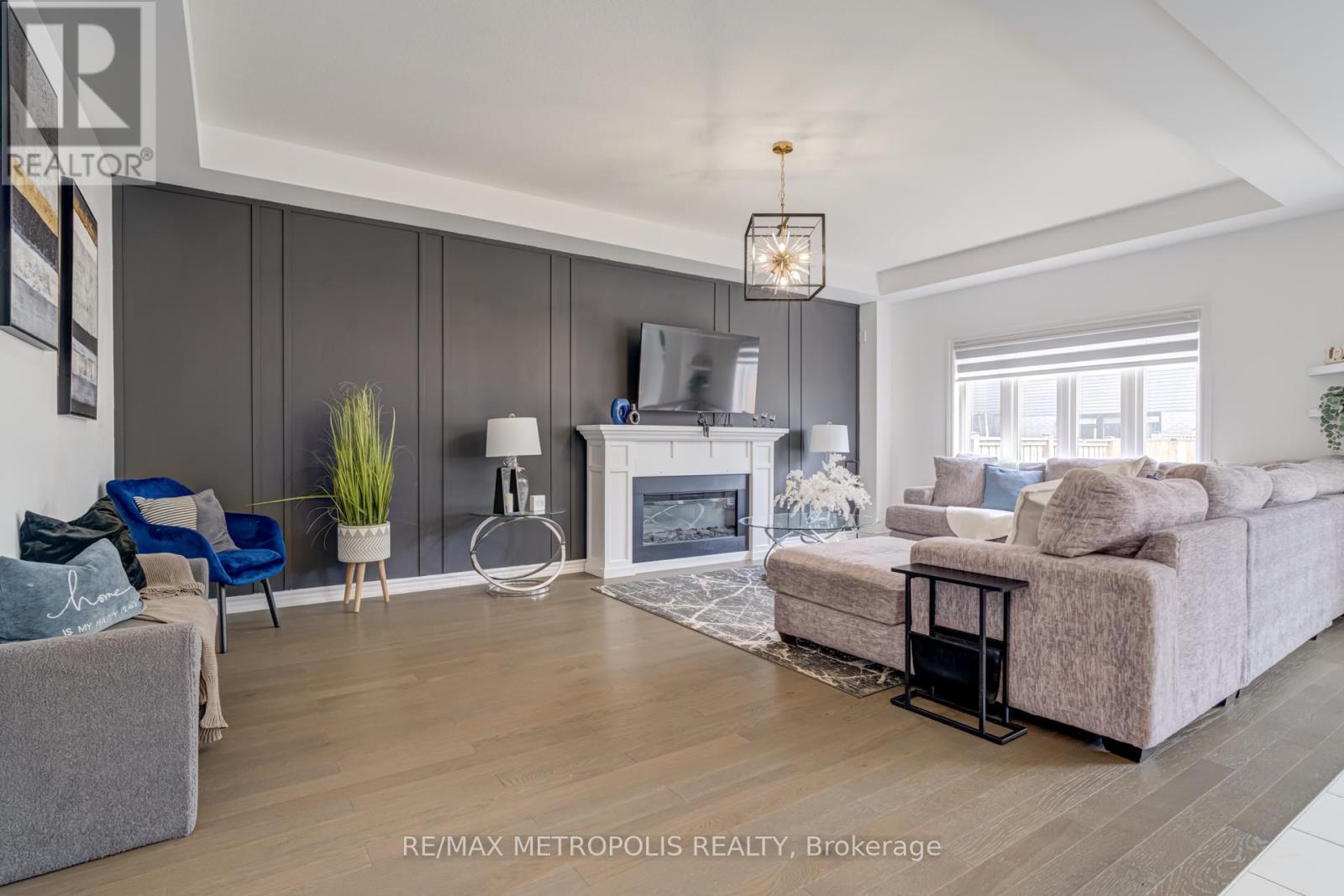 177 Longboat Run W, Brantford, Ontario  N3T 0T1 - Photo 7 - X12508384