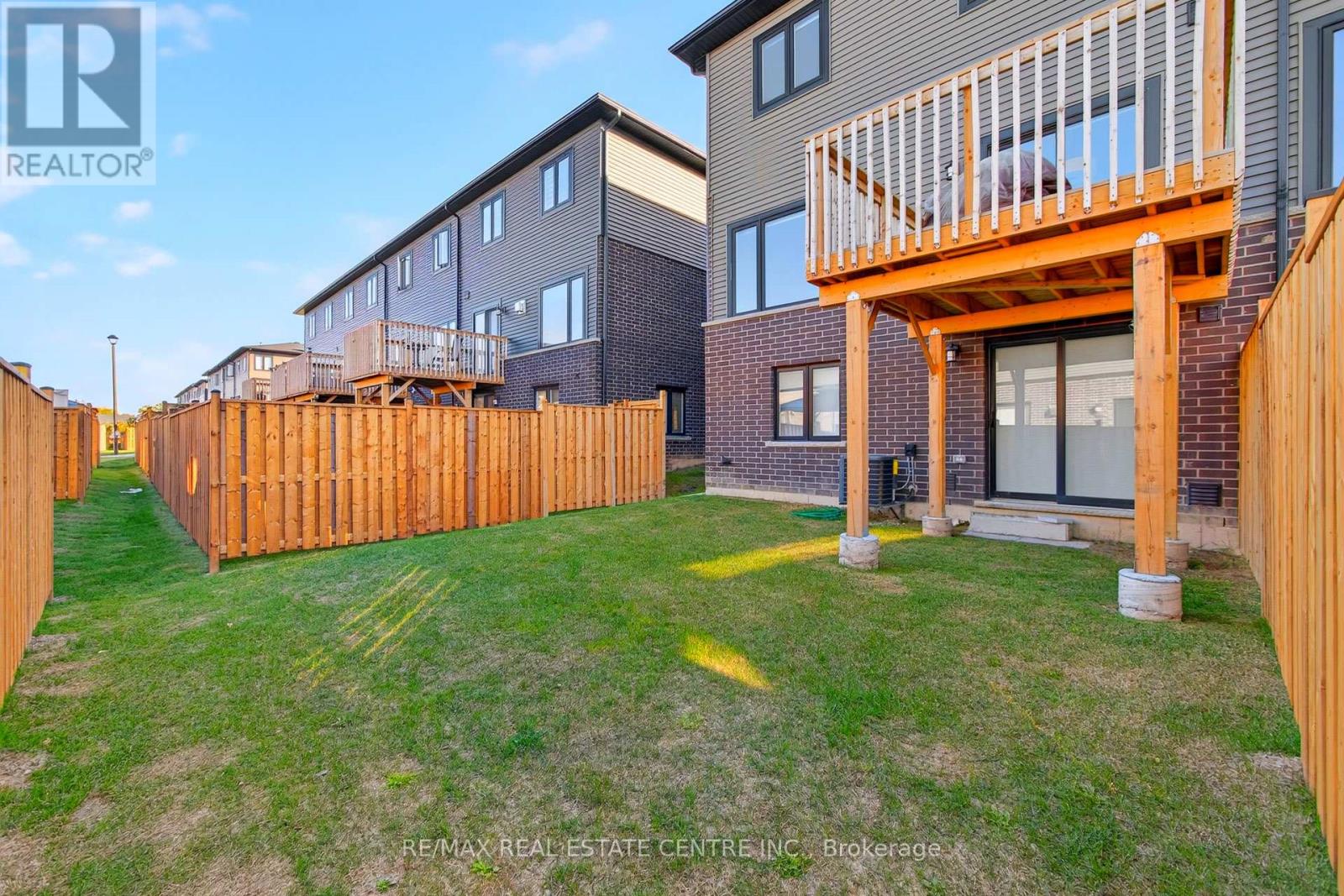 47 Bensley Lane, Hamilton, Ontario  L9C 0E7 - Photo 29 - X12508426