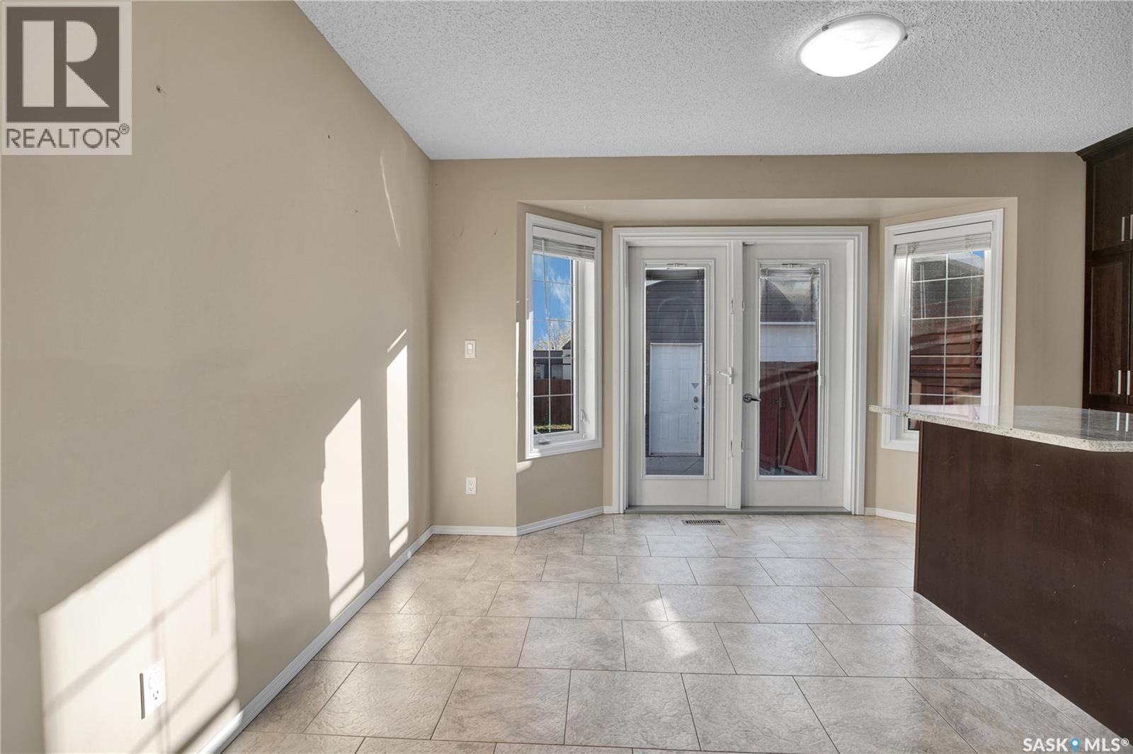 114 Hunt Road, Saskatoon, Saskatchewan  S7L 7C9 - Photo 5 - SK022378