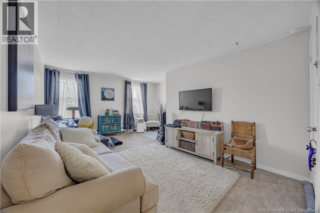 1054 Main Street, Hampton, New Brunswick  E5N 6G2 - Photo 17 - NB129605