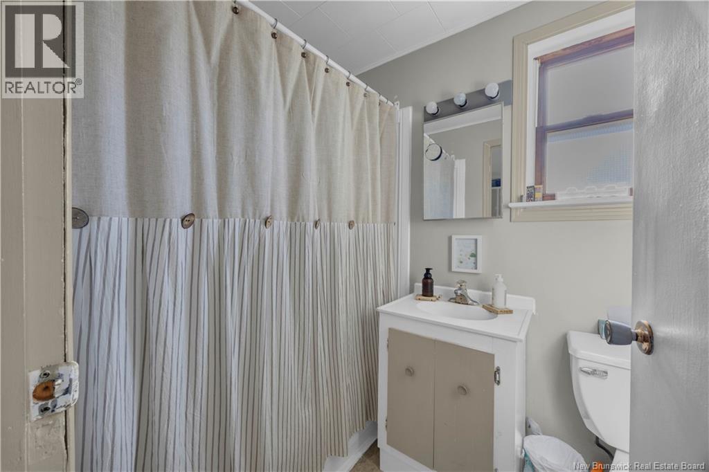 1054 Main Street, Hampton, New Brunswick  E5N 6G2 - Photo 20 - NB129605