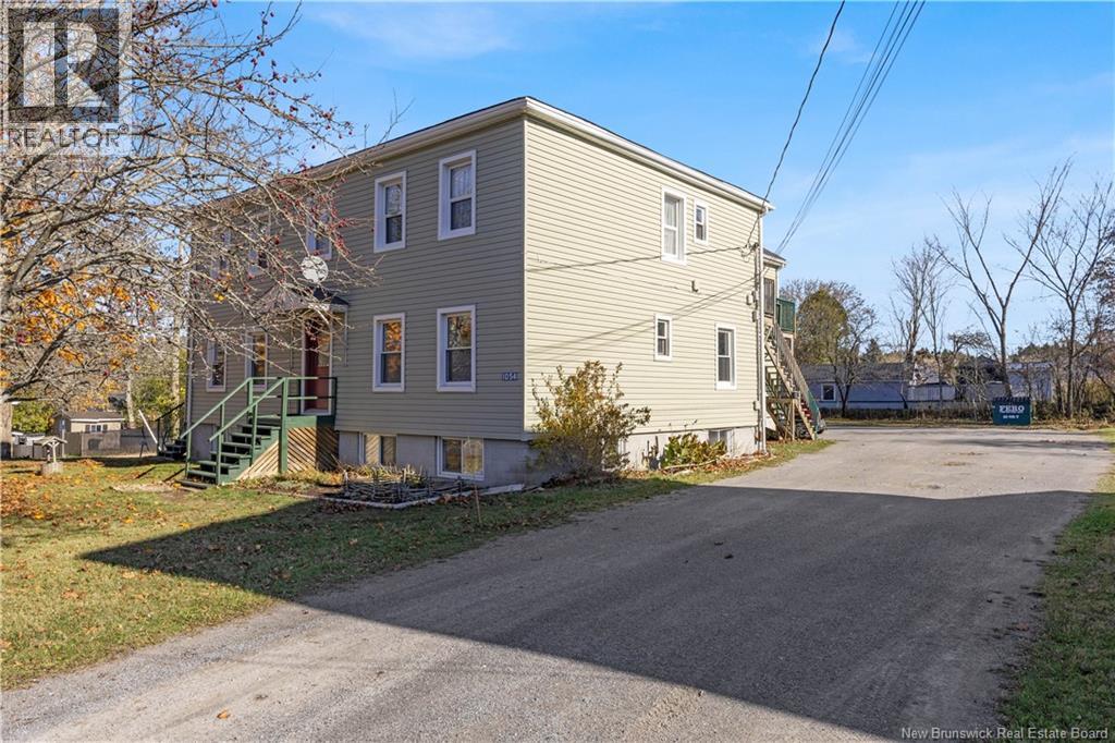 1054 Main Street, Hampton, New Brunswick  E5N 6G2 - Photo 3 - NB129605