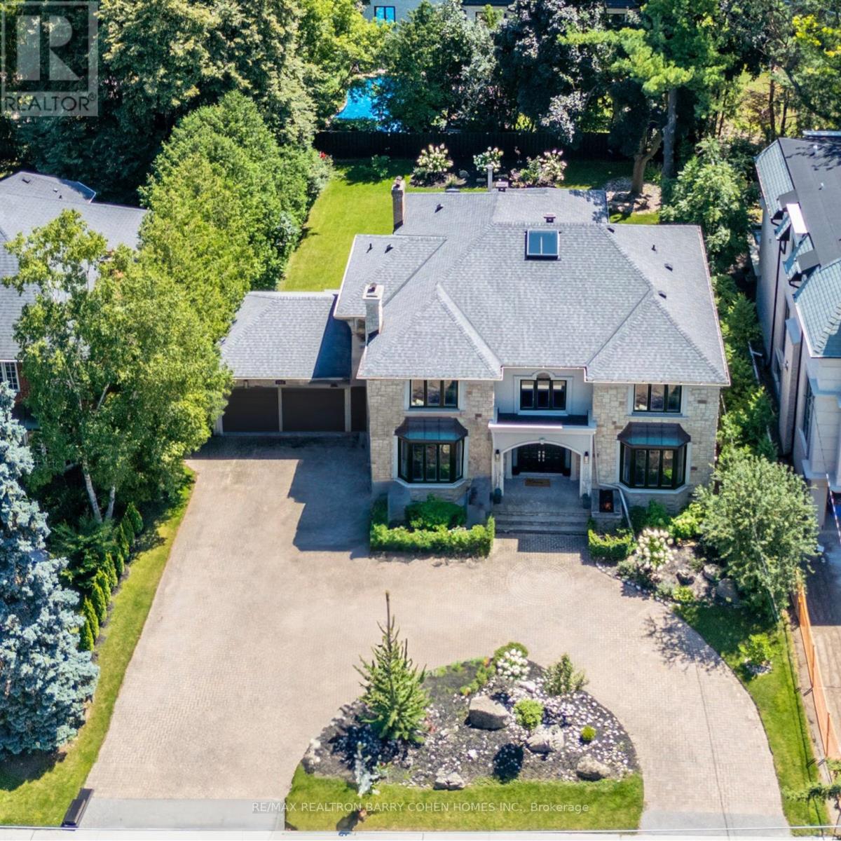 Property at 151 HIGHLAND CRESCENT image 3