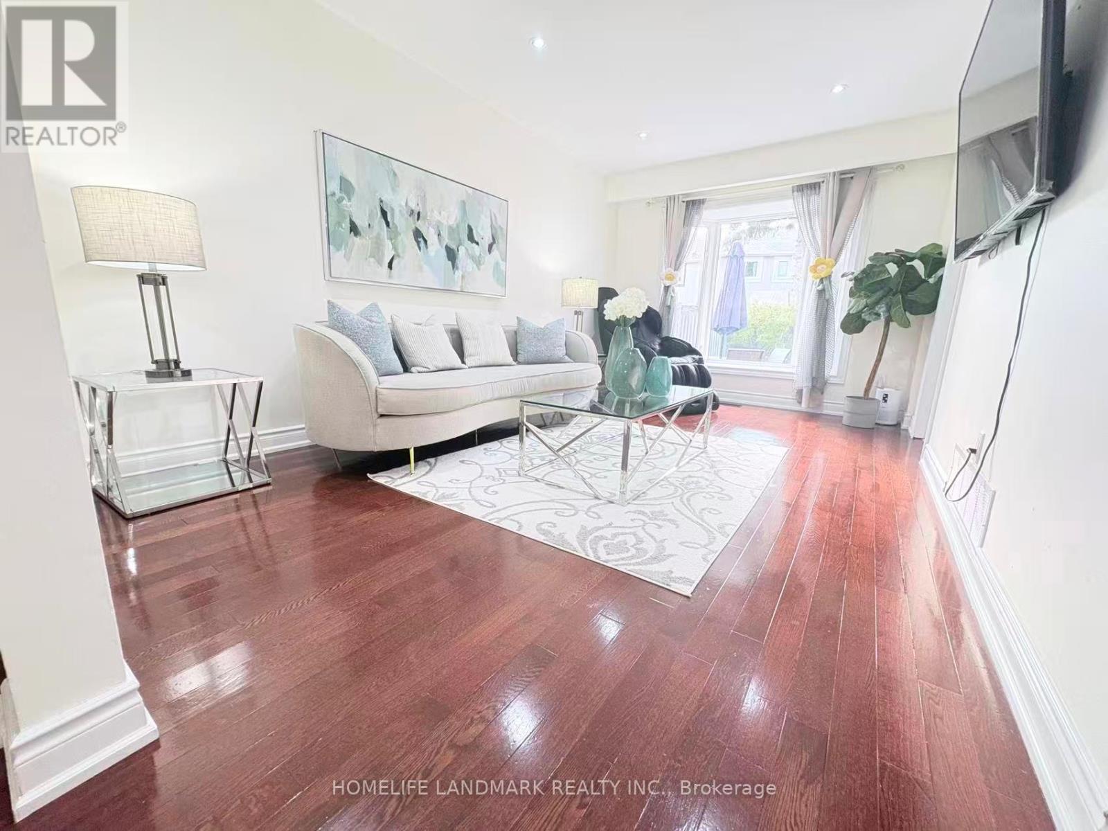 20 Croach Crescent, Toronto, Ontario M1S 4J1 - Photo 5 - E12492604