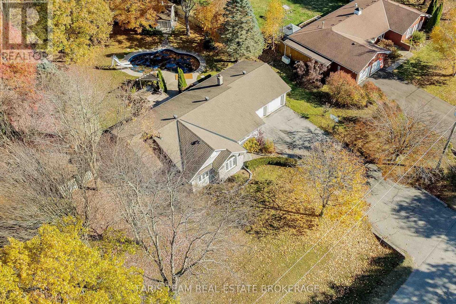 21 Maryjane Road, Tiny, Ontario L0L 2T0 - Photo 40 - S12486283