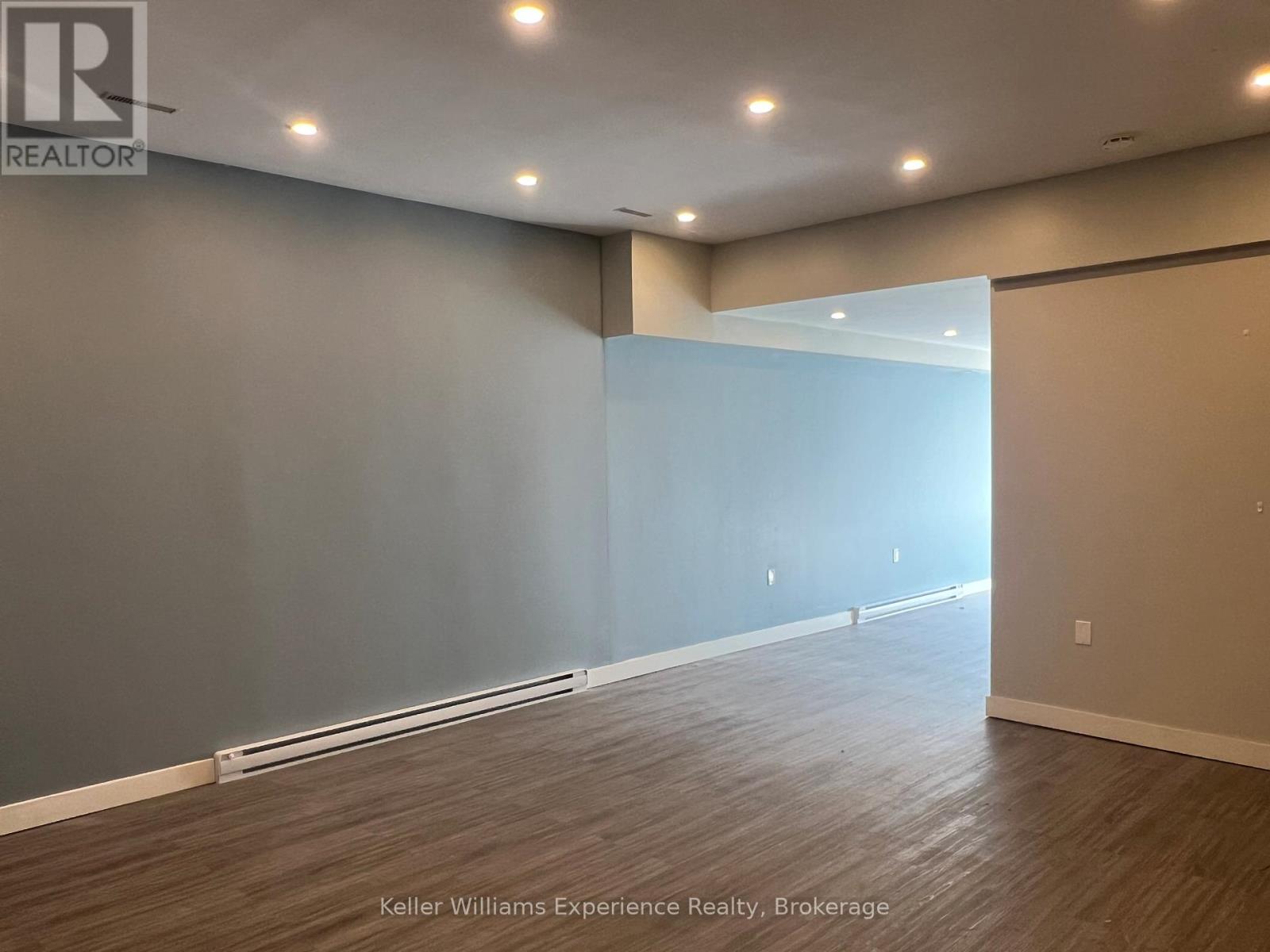 Main R - 347 King Street, Midland, Ontario  L4R 3M7 - Photo 5 - S12508672