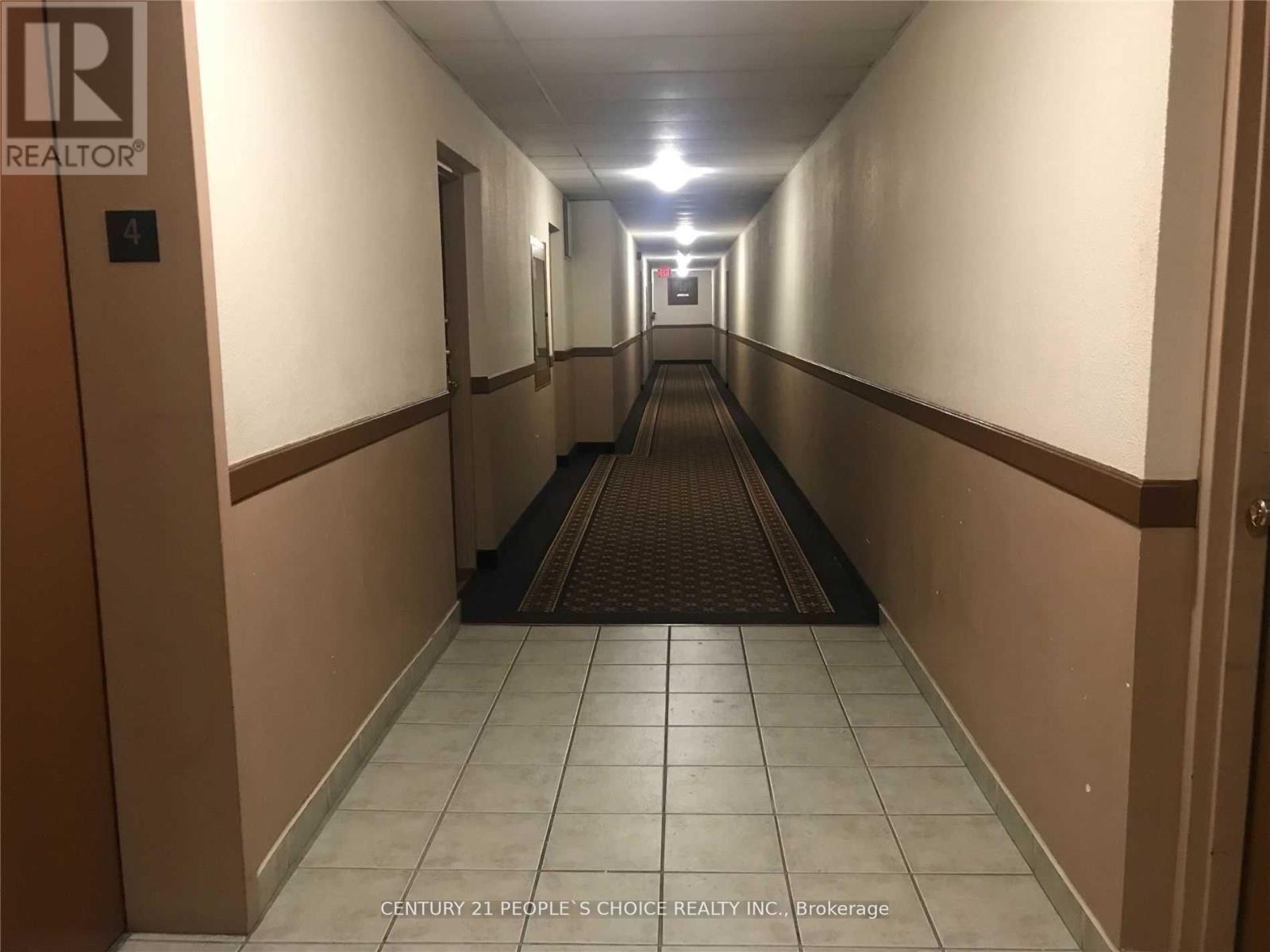 801 - 3533 Derry Road E, Mississauga, Ontario L4T 1B1 - Photo 11 - W12507514