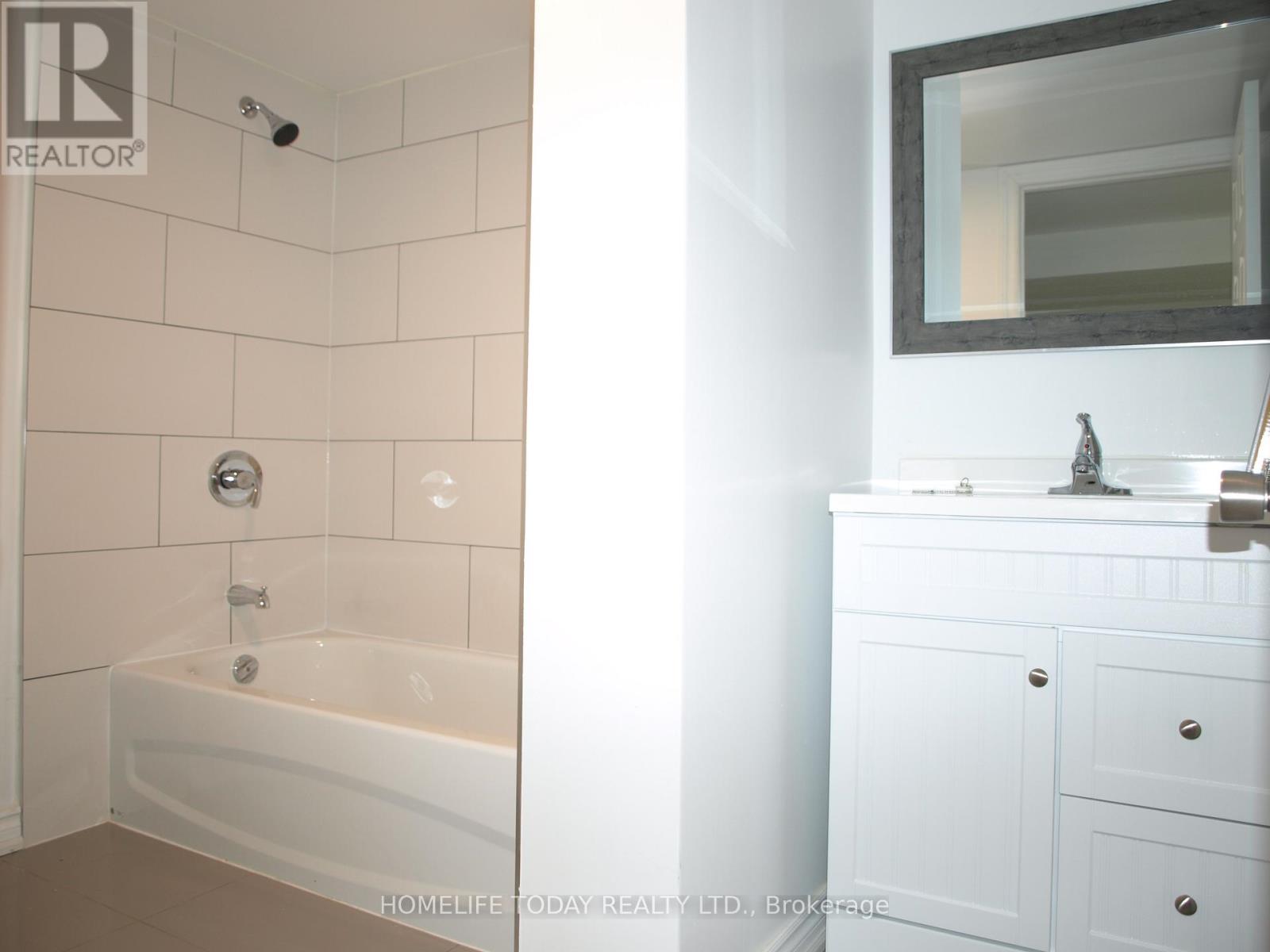 Bsmt - 21 Humheller Road, Toronto, Ontario  M9W 5K2 - Photo 8 - W12391414