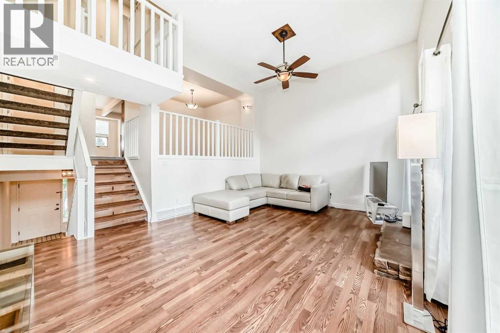 39, 185 Woodridge Drive Sw, Calgary, Alberta  T2W 3X7 - Photo 1 - A2249059