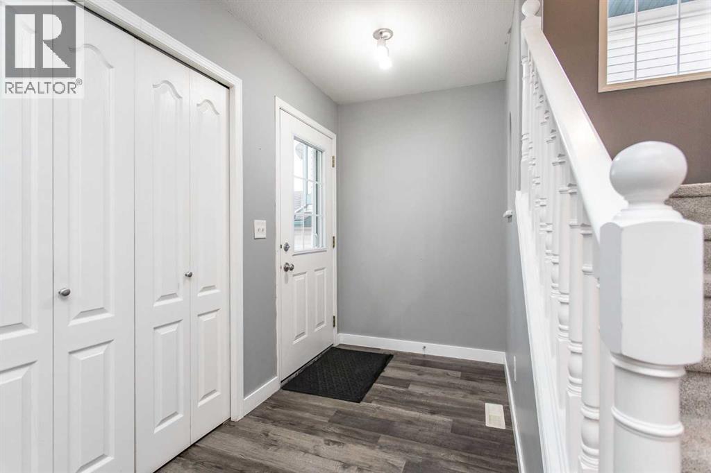 55 Arnold Close, Red Deer, Alberta  T4R 3G3 - Photo 14 - A2267932