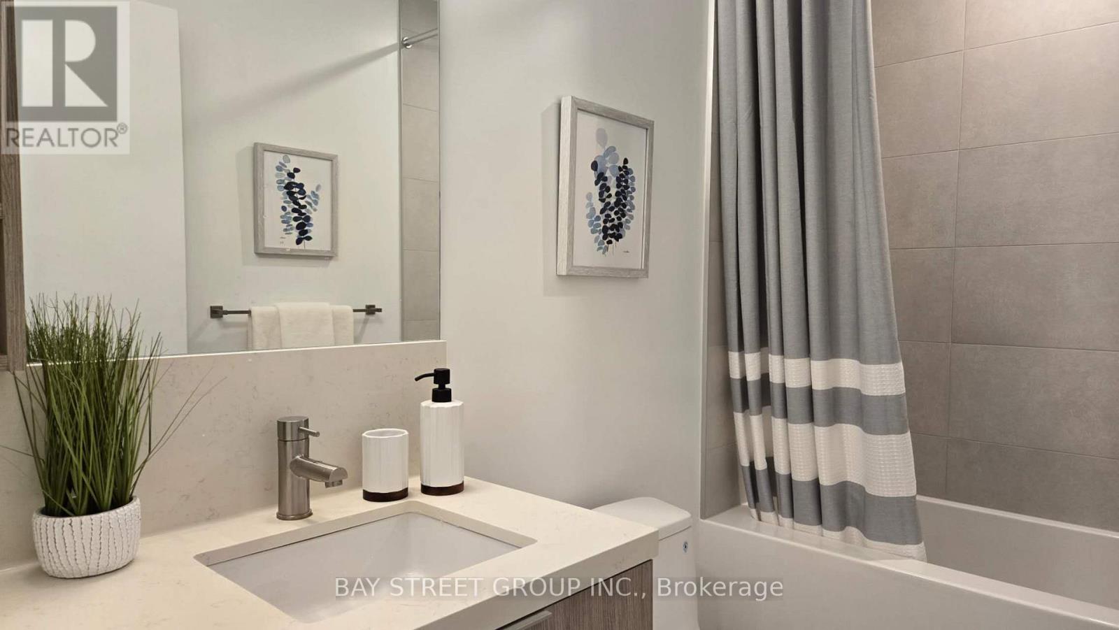 1909 - 2020 Bathurst Street, Toronto, Ontario  M5P 0A6 - Photo 8 - C12508566