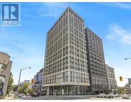 1909 - 2020 BATHURST STREET, Toronto, Ontario