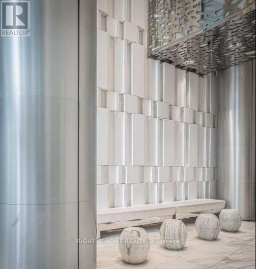 3502 - 14 York Street, Toronto, Ontario  M5J 0B1 - Photo 17 - C12508570