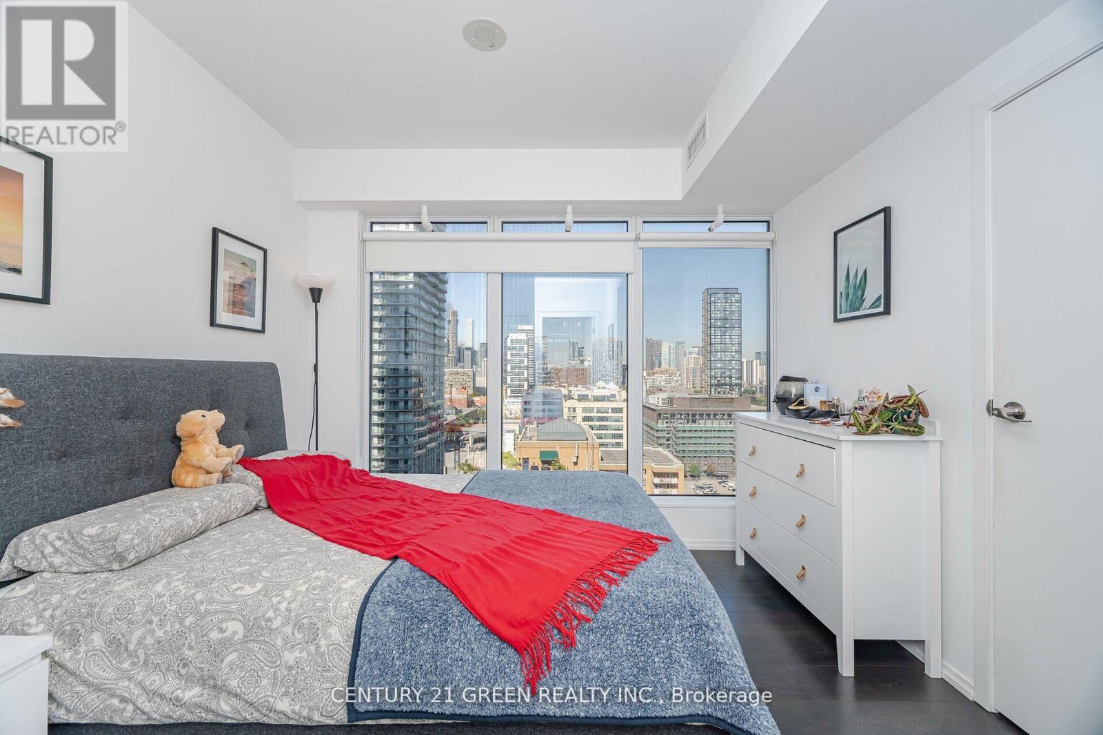 2310 - 68 Shuter Street, Toronto, Ontario  M5B 1B4 - Photo 19 - C12508578