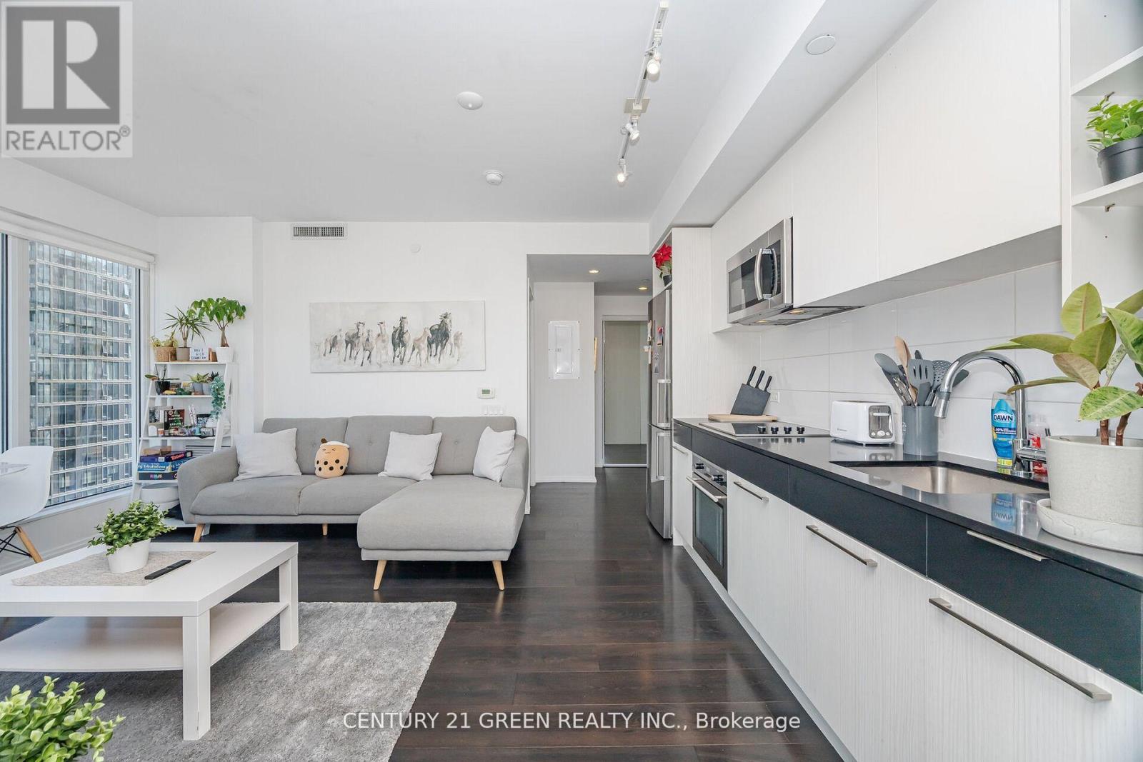 2310 - 68 Shuter Street, Toronto, Ontario  M5B 1B4 - Photo 9 - C12508578