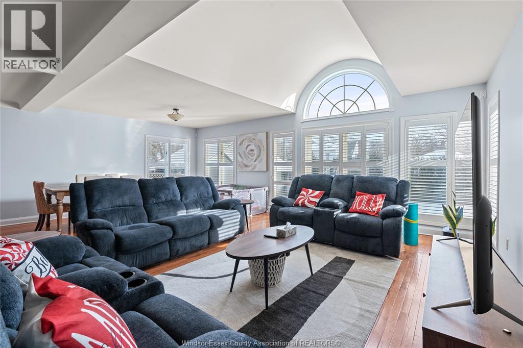 282 Rossini, Windsor, Ontario  N8N 2Z1 - Photo 9 - 25027944