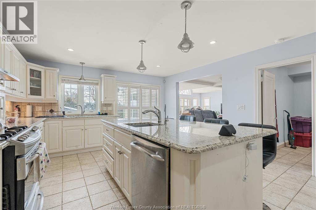 282 Rossini, Windsor, Ontario  N8N 2Z1 - Photo 16 - 25027944