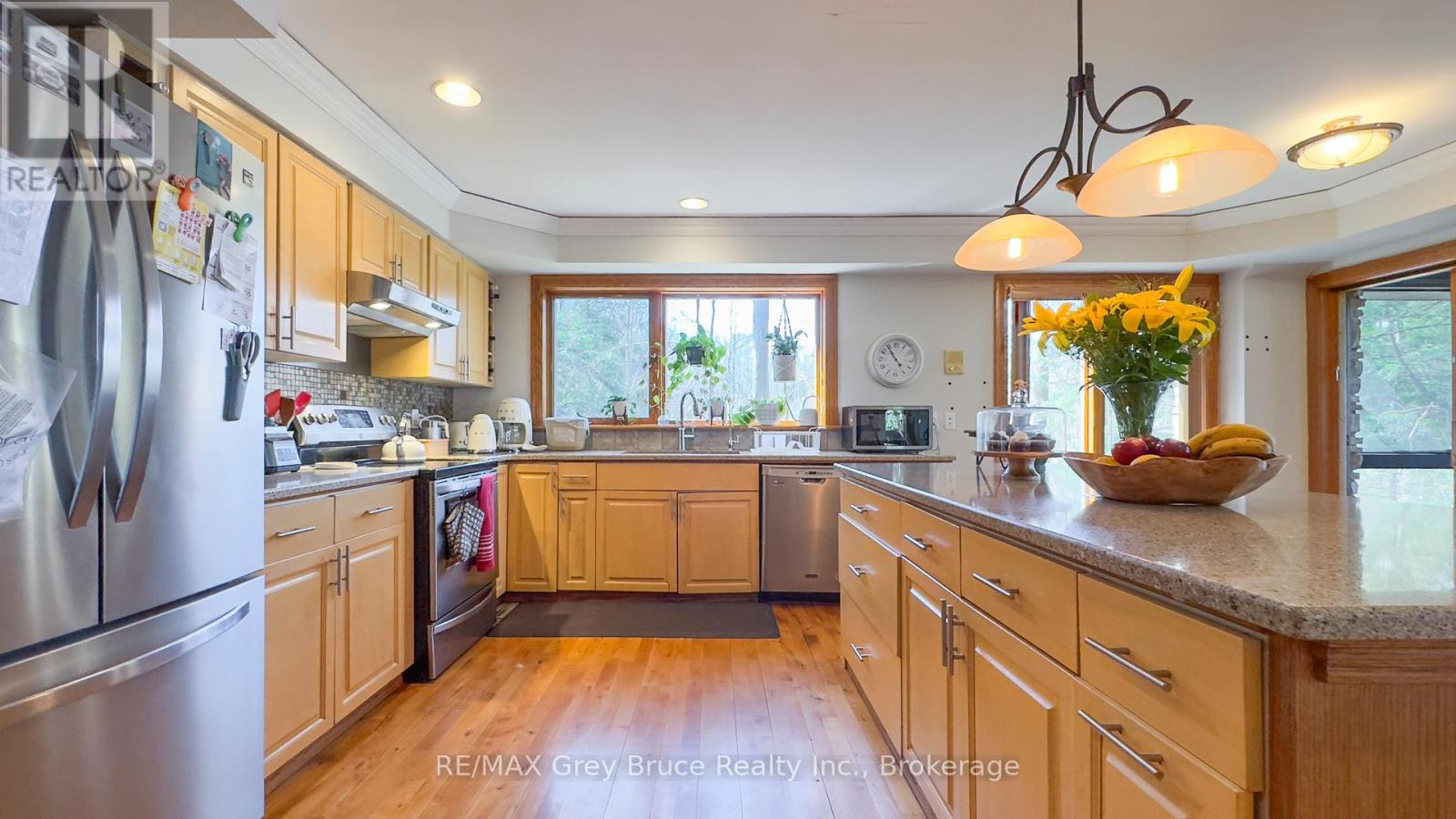 128 Thornridge Road, Meaford, Ontario  N0H 1B0 - Photo 15 - X12508796