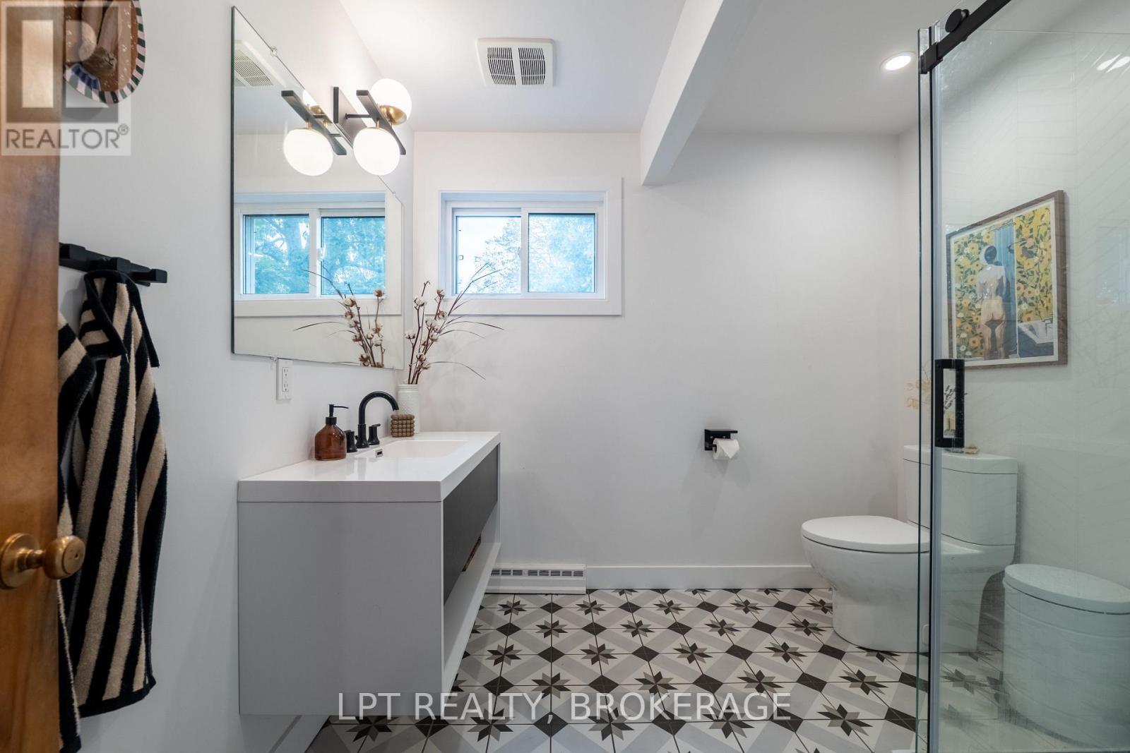 75 Silver Street, Kingston, Ontario K7M 2P6 - Photo 22 - X12508916