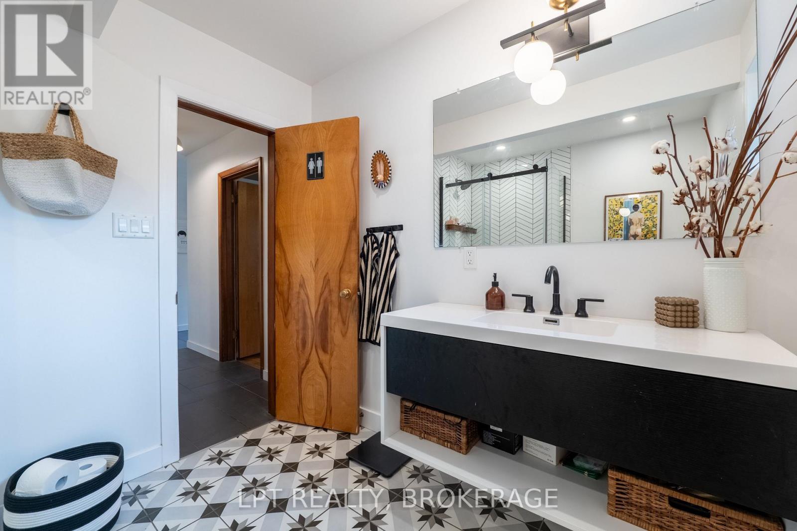 75 Silver Street, Kingston, Ontario K7M 2P6 - Photo 23 - X12508916