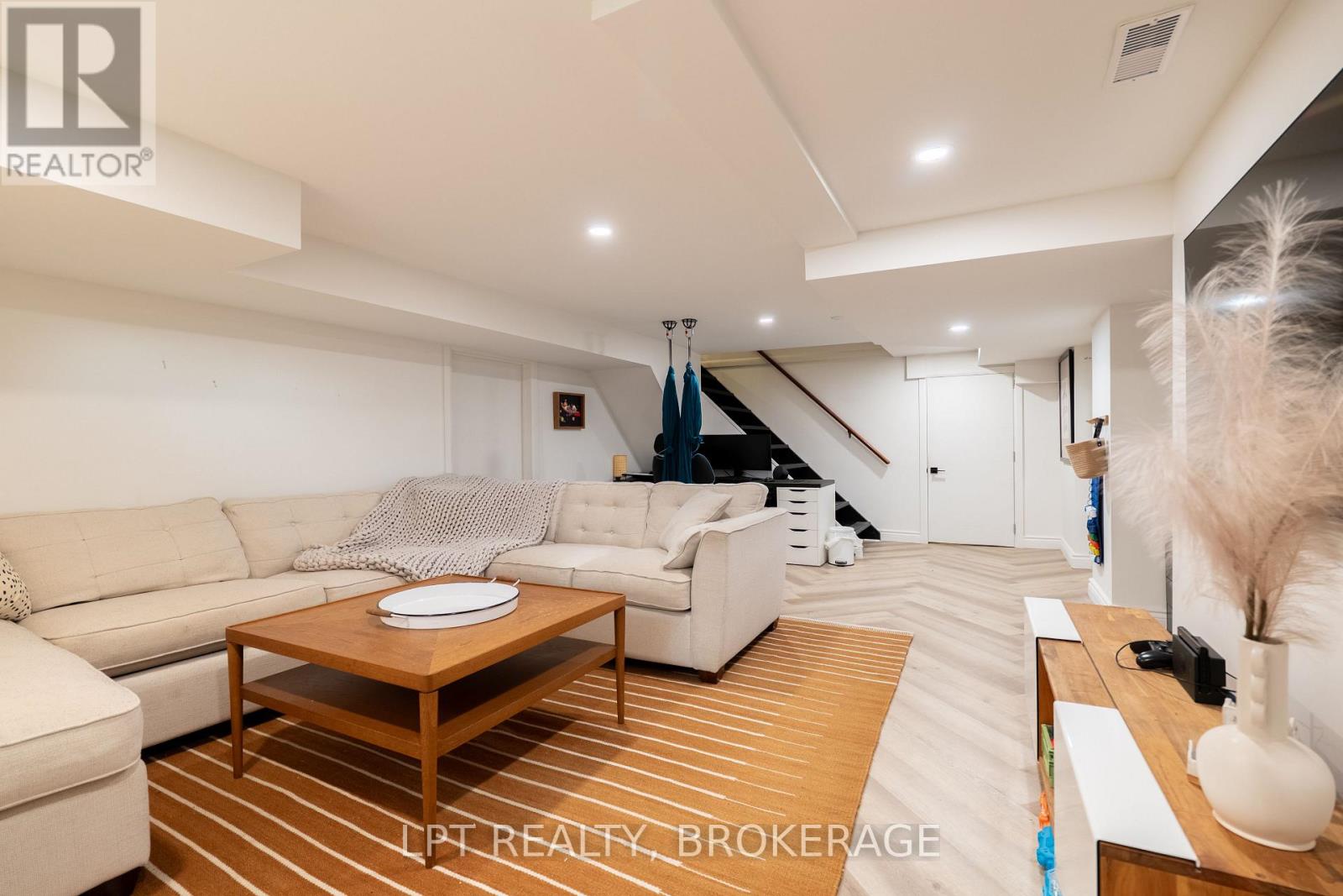 75 Silver Street, Kingston, Ontario K7M 2P6 - Photo 40 - X12508916