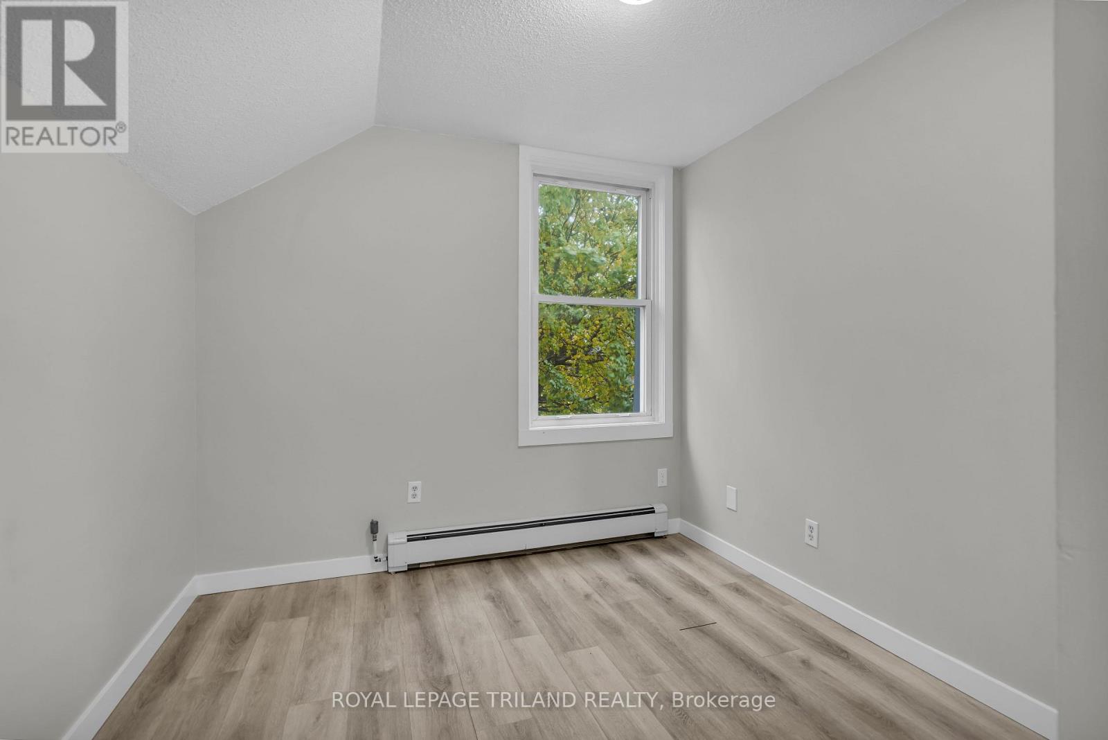 784 Little Grey Street, London East (East L), Ontario  N5Z 1P1 - Photo 11 - X12508646