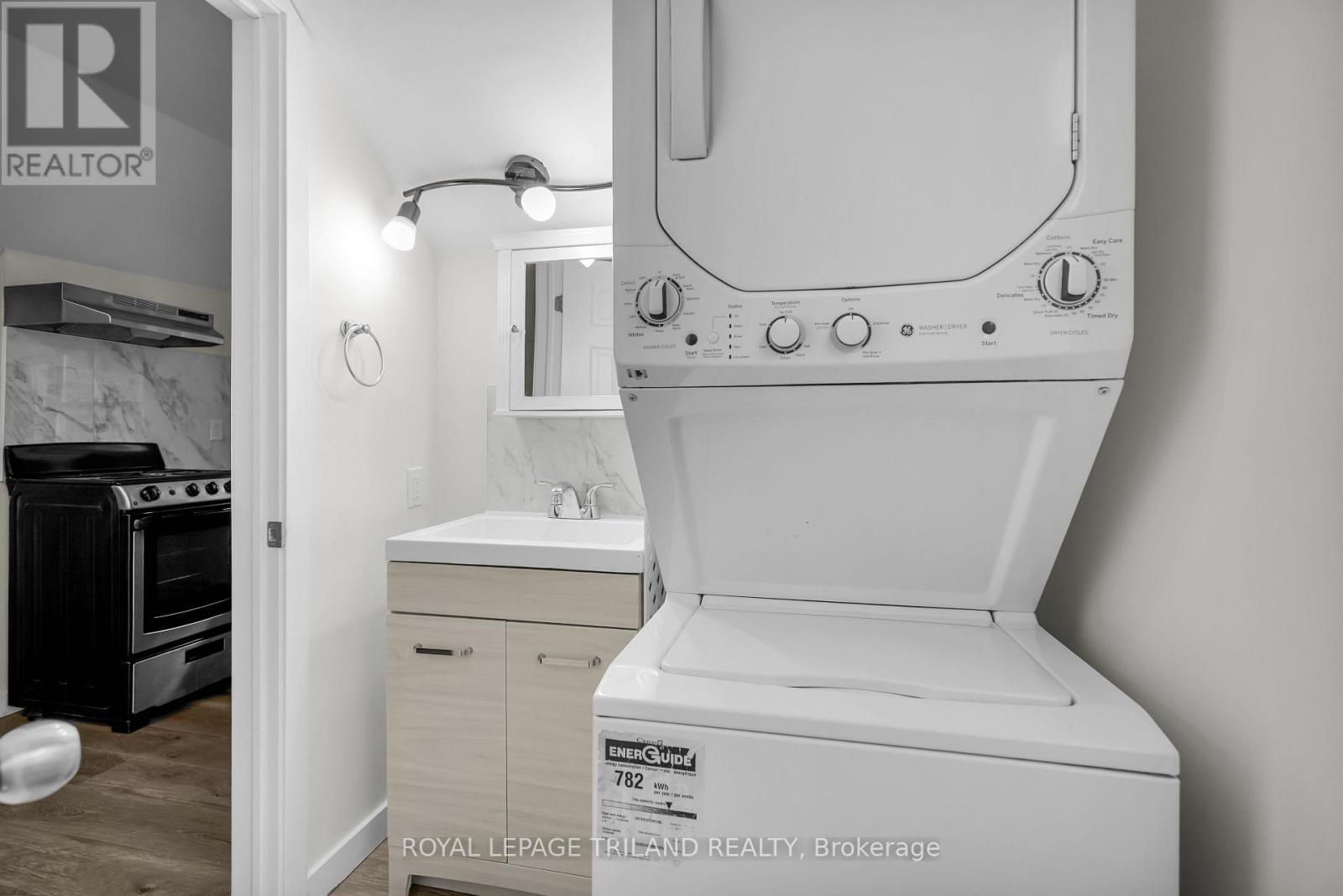 784 Little Grey Street, London East (East L), Ontario  N5Z 1P1 - Photo 13 - X12508646