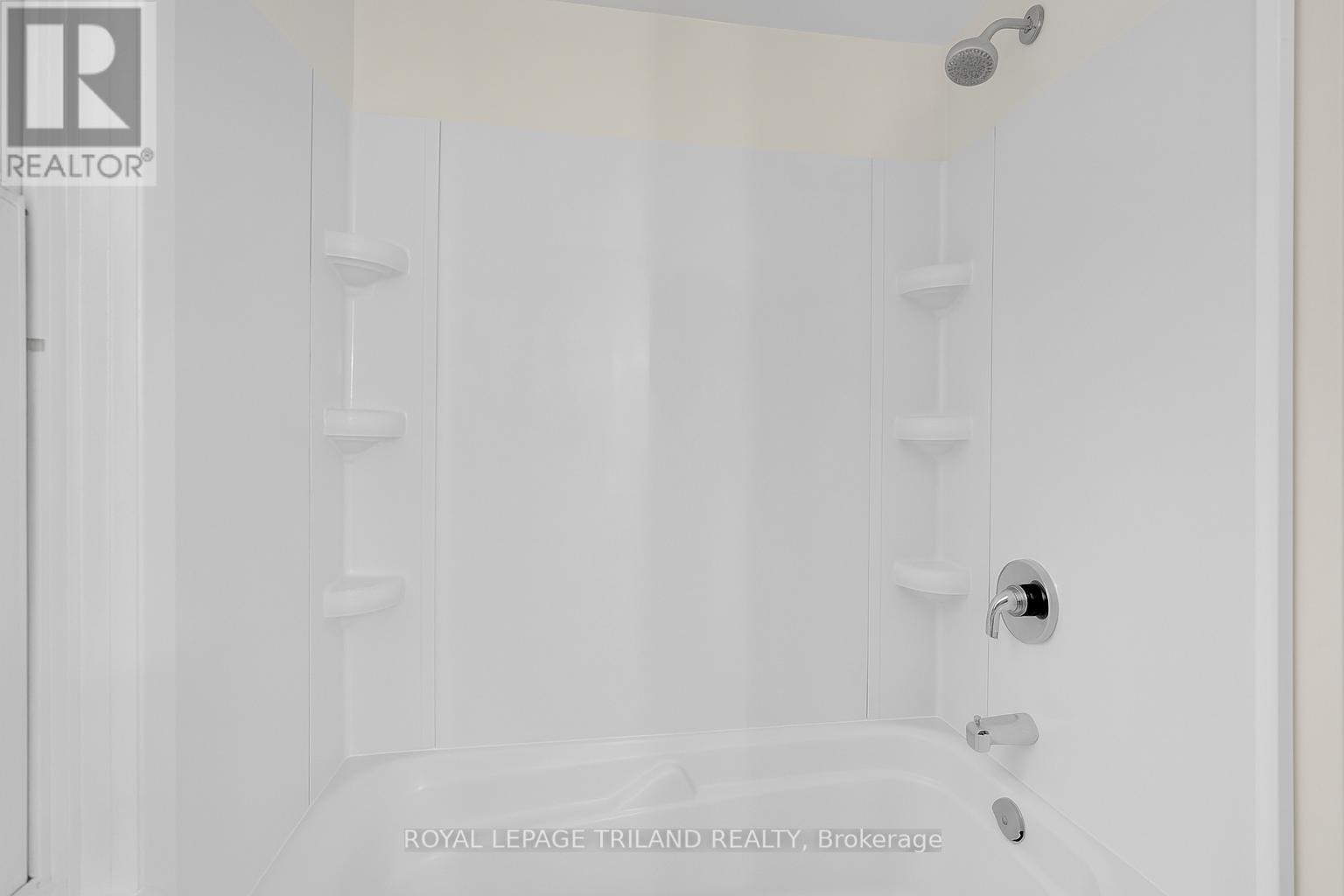 784 Little Grey Street, London East (East L), Ontario  N5Z 1P1 - Photo 14 - X12508646