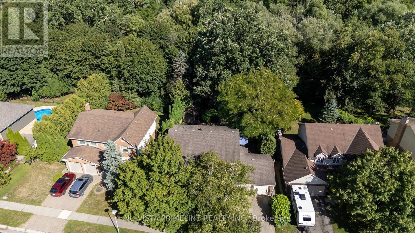 50 Meridene Crescent E, London North, Ontario  N5X 1G5 - Photo 4 - X12508772