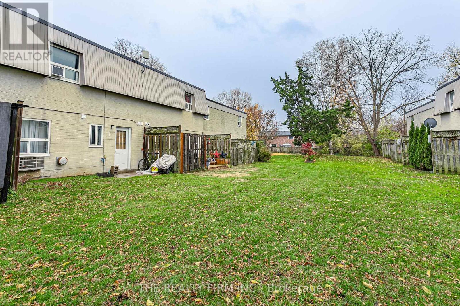 12 - 271 Thames Street N, Ingersoll, Ontario N5C 3T6 - Photo 17 - X12508830