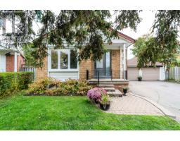 31 CASTILLE AVENUE, Toronto, Ontario