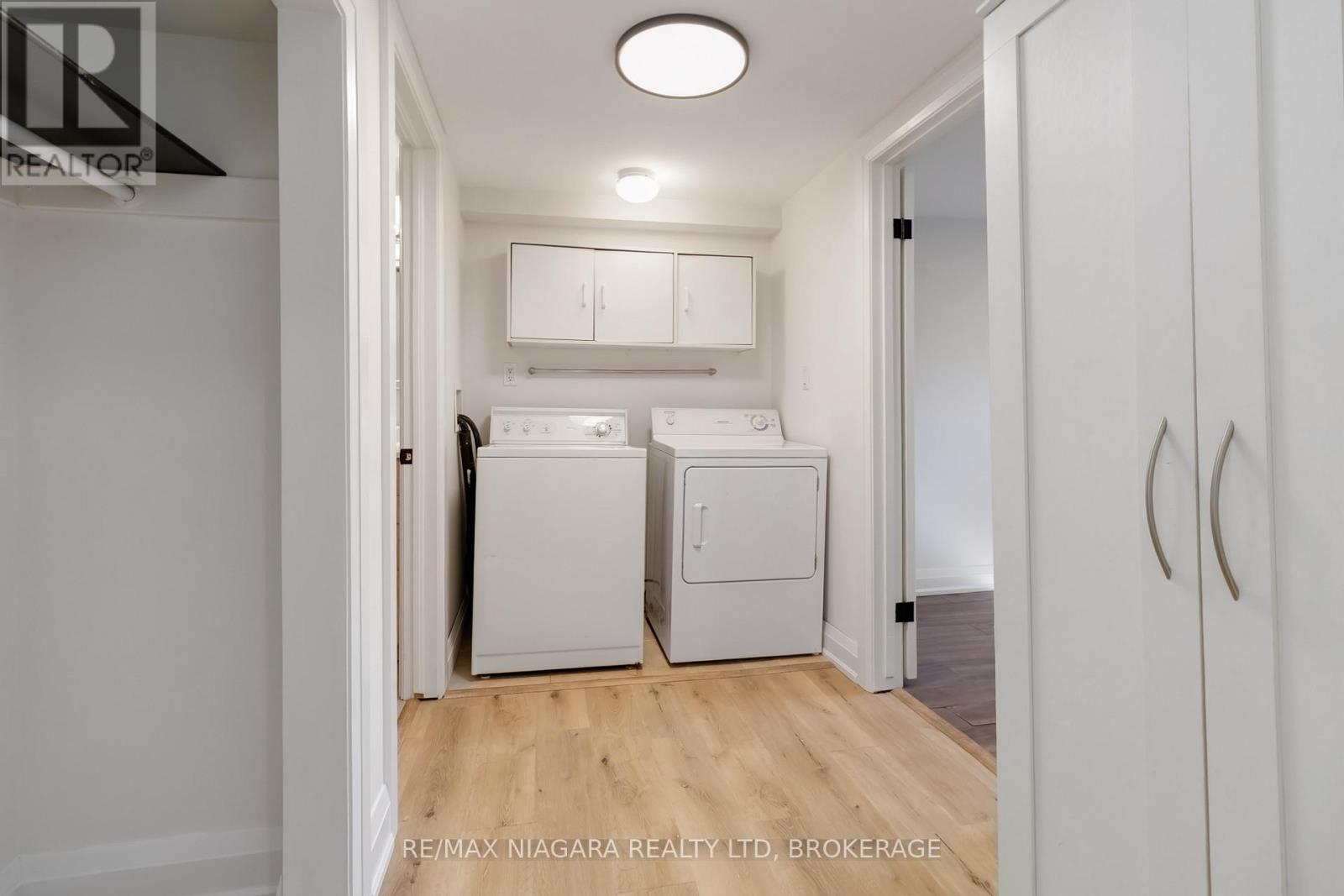 2230 Queensway Drive, Burlington, Ontario  L7R 3T1 - Photo 36 - W12450901