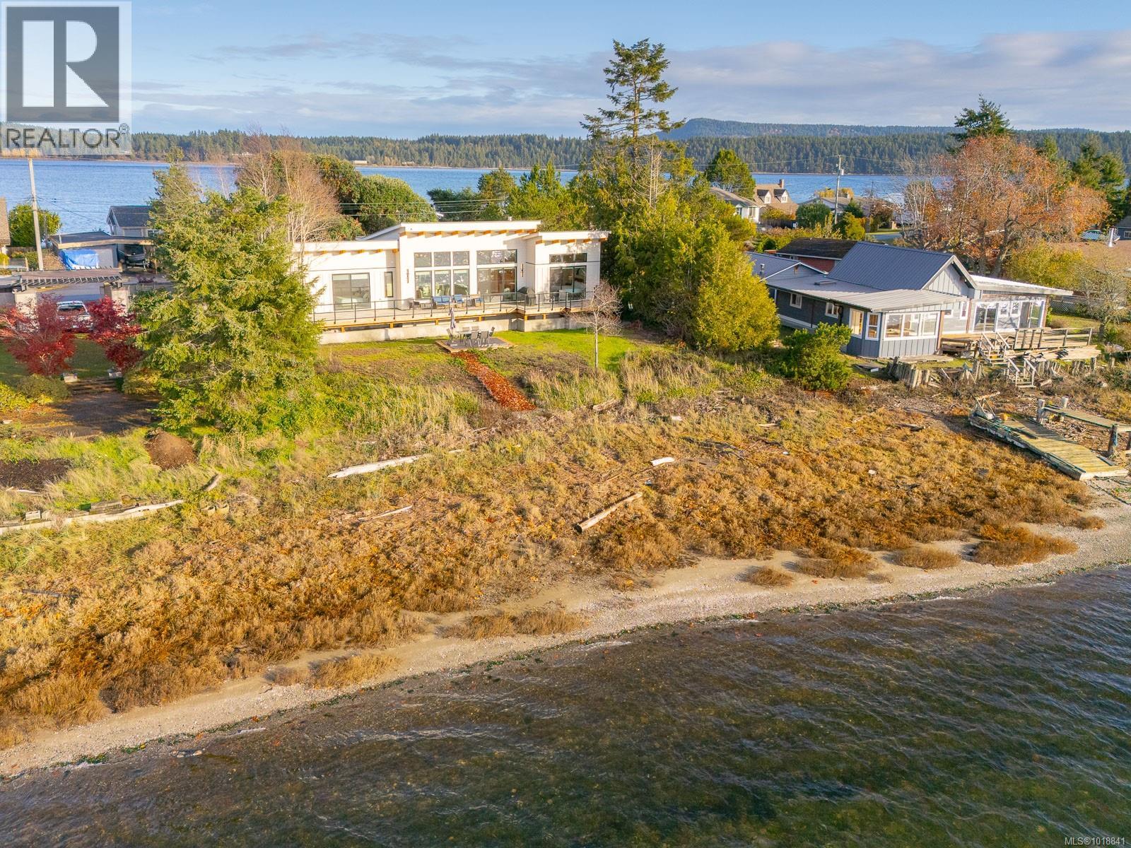 5496 Deep Bay Dr, Bowser, British Columbia V0R 1G9 - Photo 4 - 1018841