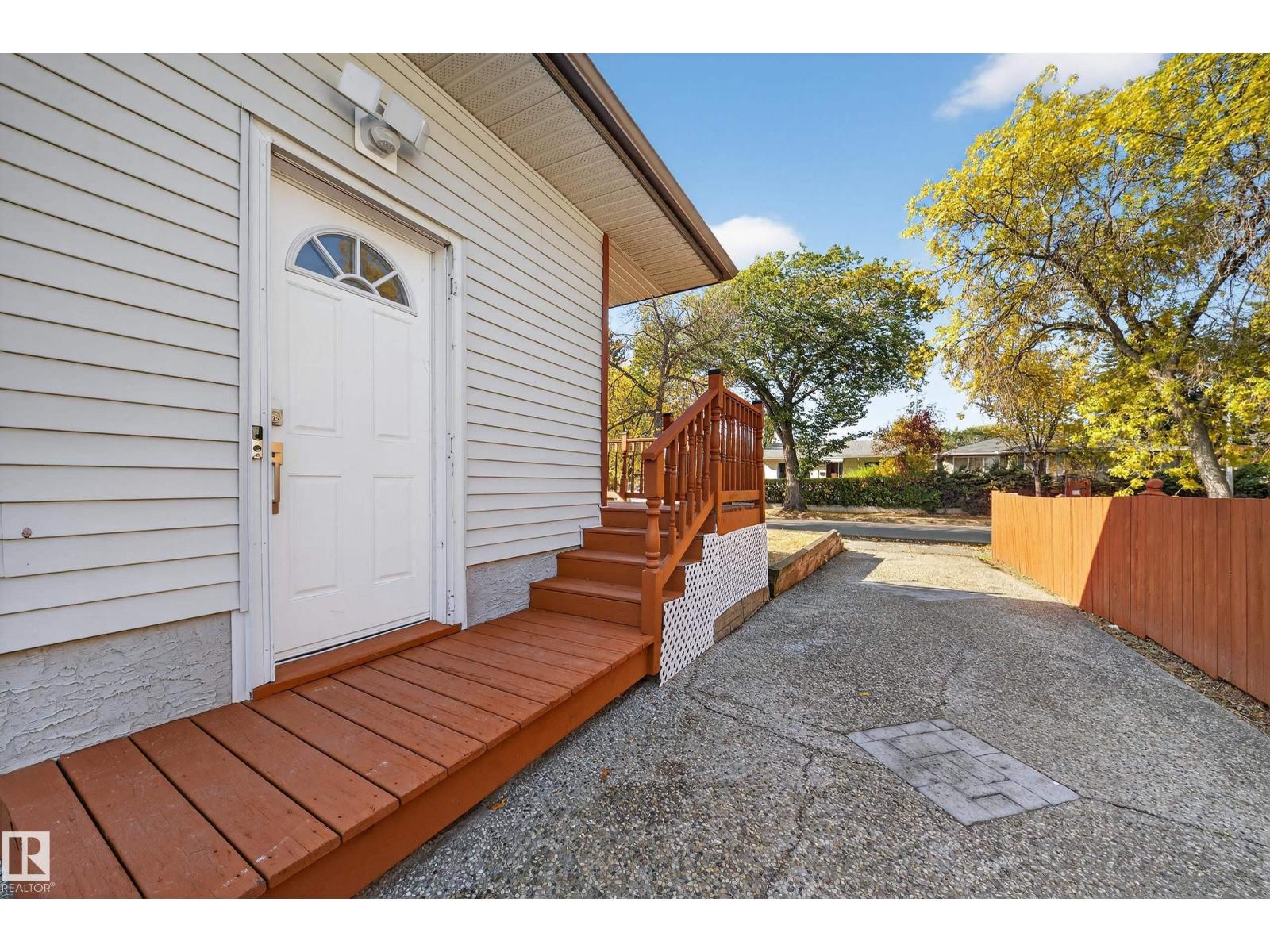 12919 113a St Nw, Edmonton, Alberta  T5E 5B4 - Photo 49 - E4464676