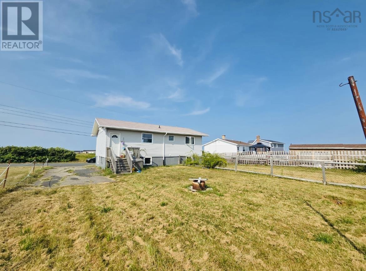 29 Roost Street, Glace Bay, Nova Scotia  B1A 5K1 - Photo 4 - 202521399