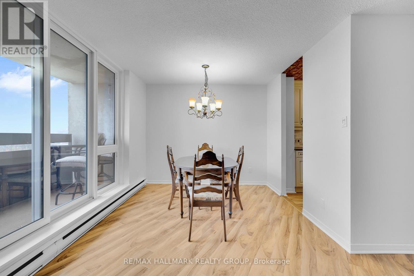 1006 - 2020 Jasmine Crescent, Ottawa, Ontario  K1J 8K5 - Photo 14 - X12508700