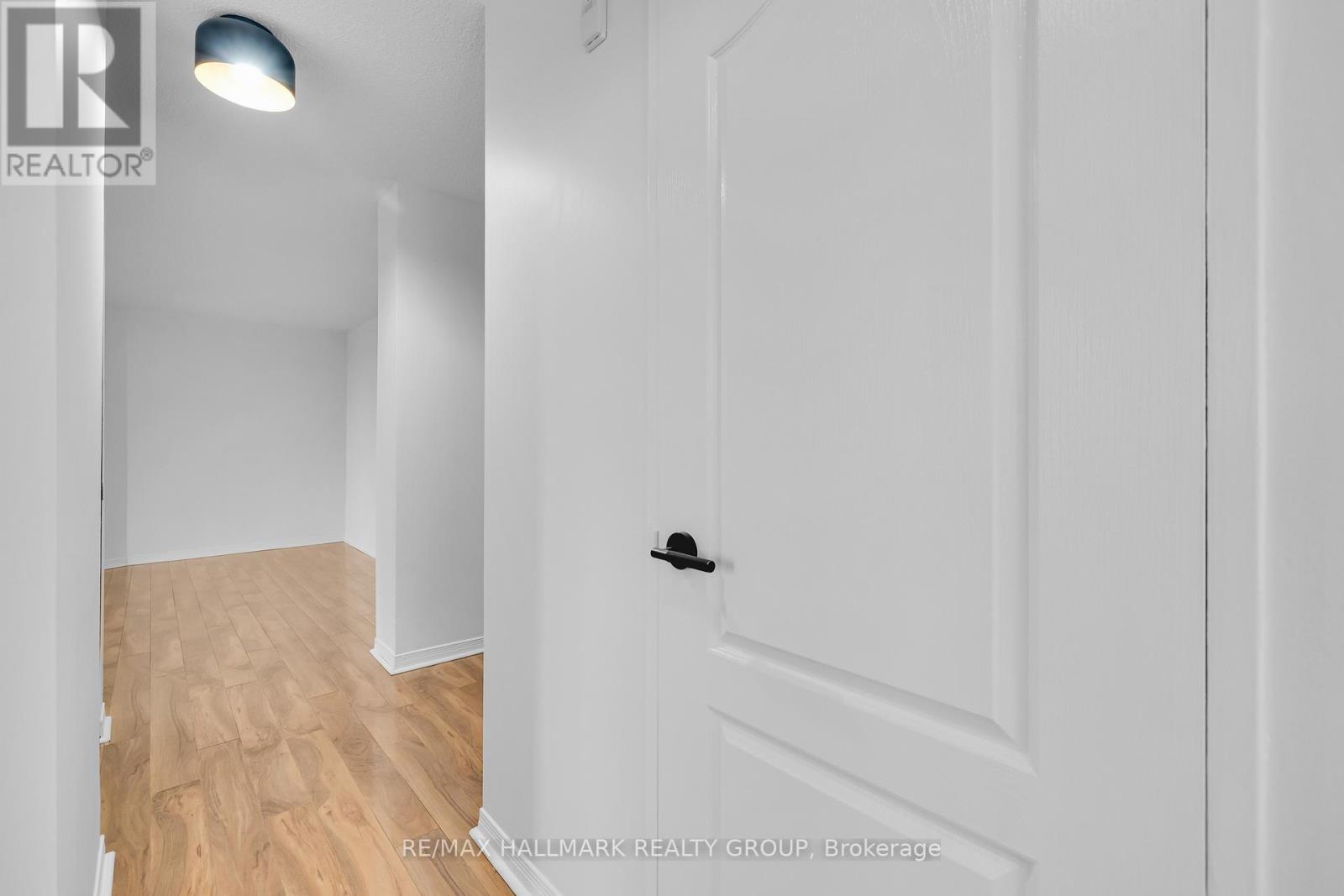 1006 - 2020 Jasmine Crescent, Ottawa, Ontario  K1J 8K5 - Photo 28 - X12508700